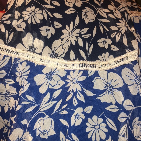 EUC Blue Floral Hi Lo Dress - Picture 6 of 7